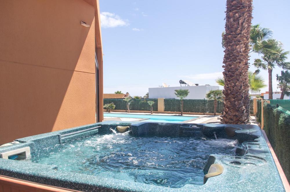Villa La Marosca - Jacuzzi, Private Pool, 3 Bedrooms كاليتا ذي فوستي المظهر الخارجي الصورة